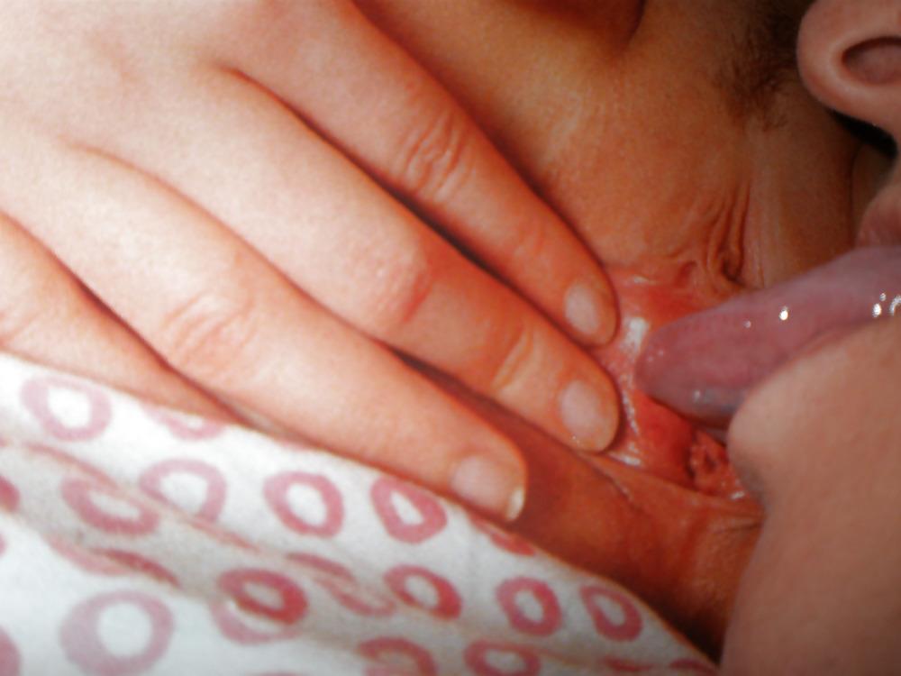 13P Lookin at pussy pics i'd luv to lick 