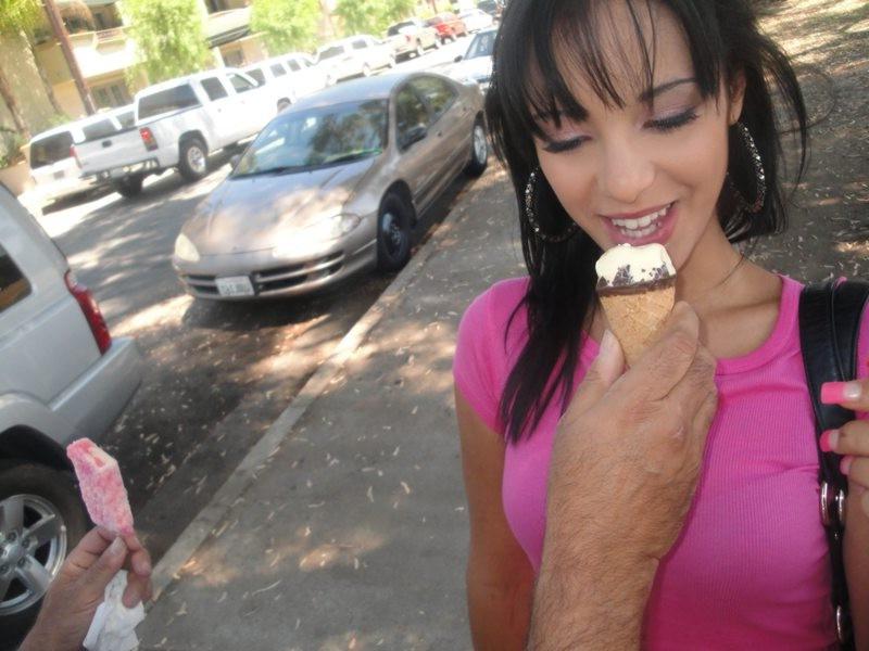 16P Eve Evans fucked by big cock holder Ron Jeremy
