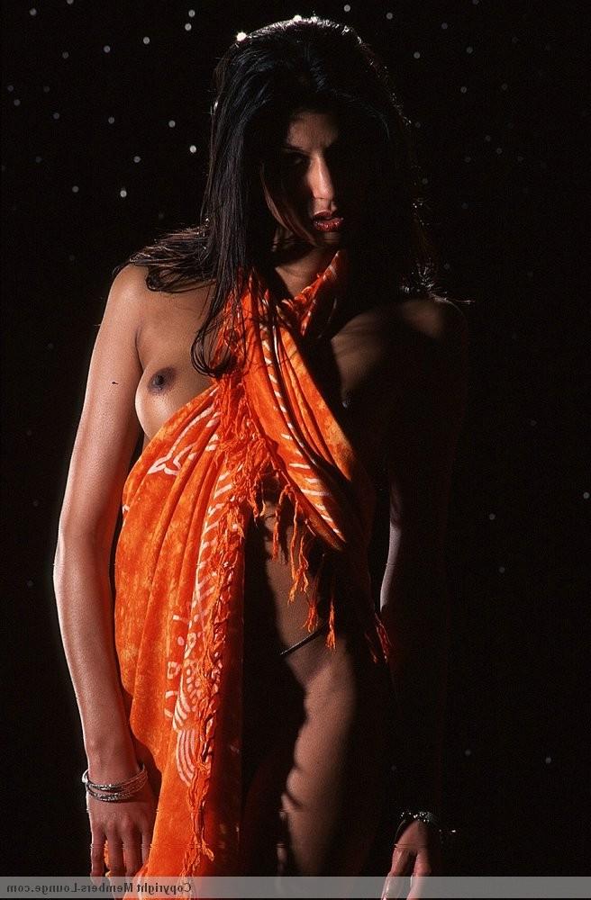 15P Petite Indian model teasing