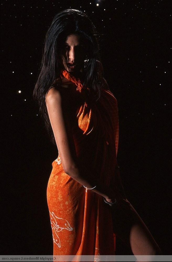 15P Petite Indian model teasing