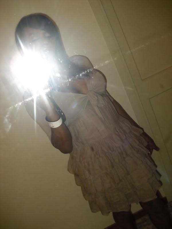 25P Shemale Self Shot2