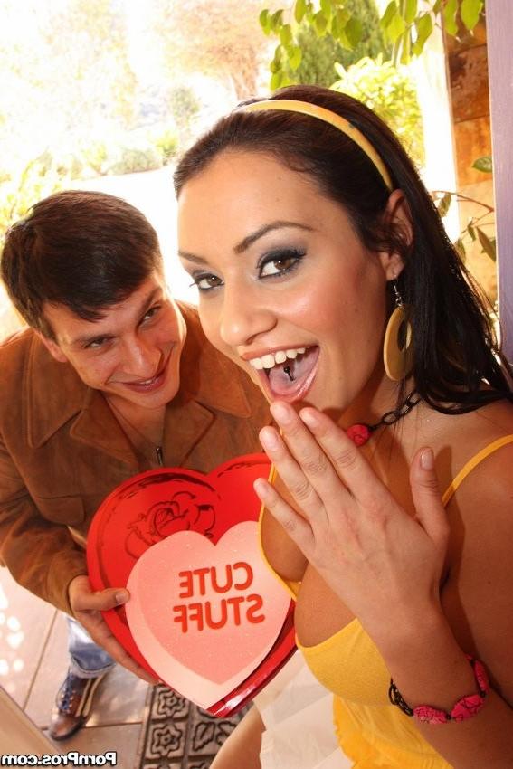 16P Gallery of  DeepThroat Love Featuring Charley Chase