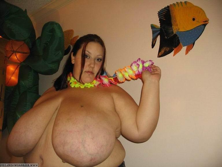 16P amateur fat BBW woman with giant big tits