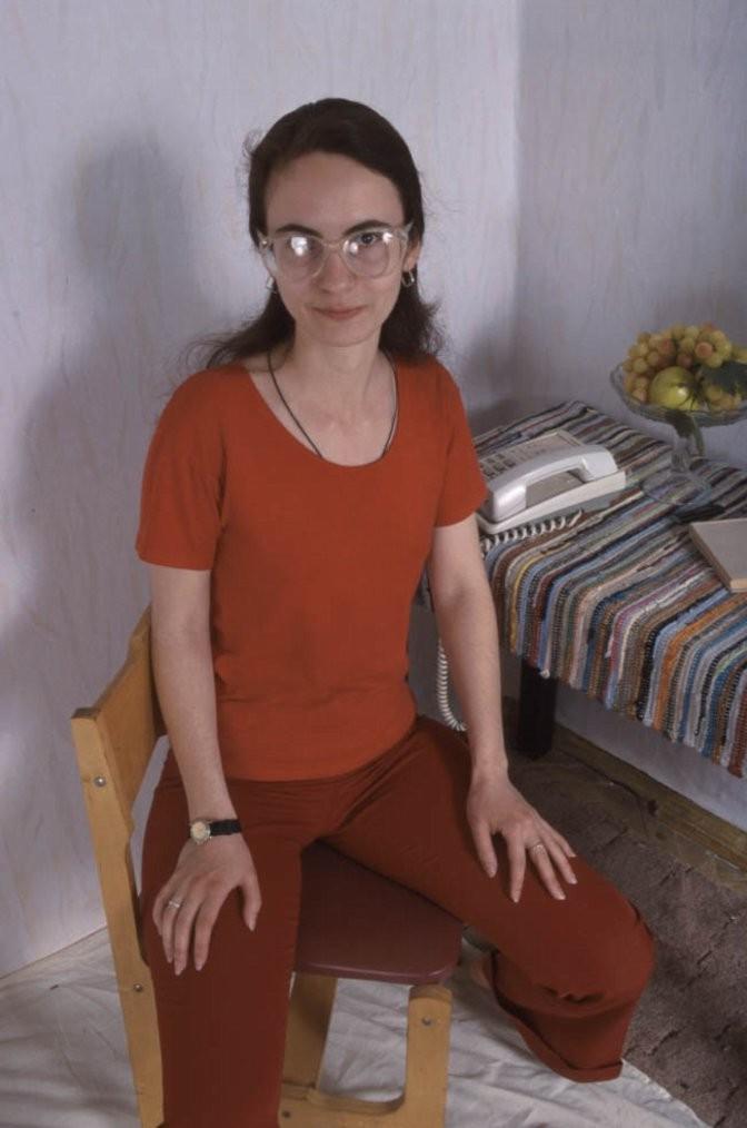 17P First Time Housewife In Glasses Spreads Her Pussy