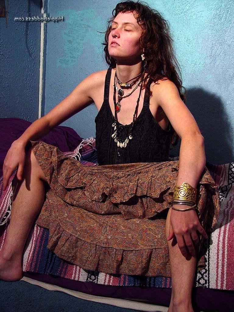 15P Haariges Amateur-Hippie-Mädchen