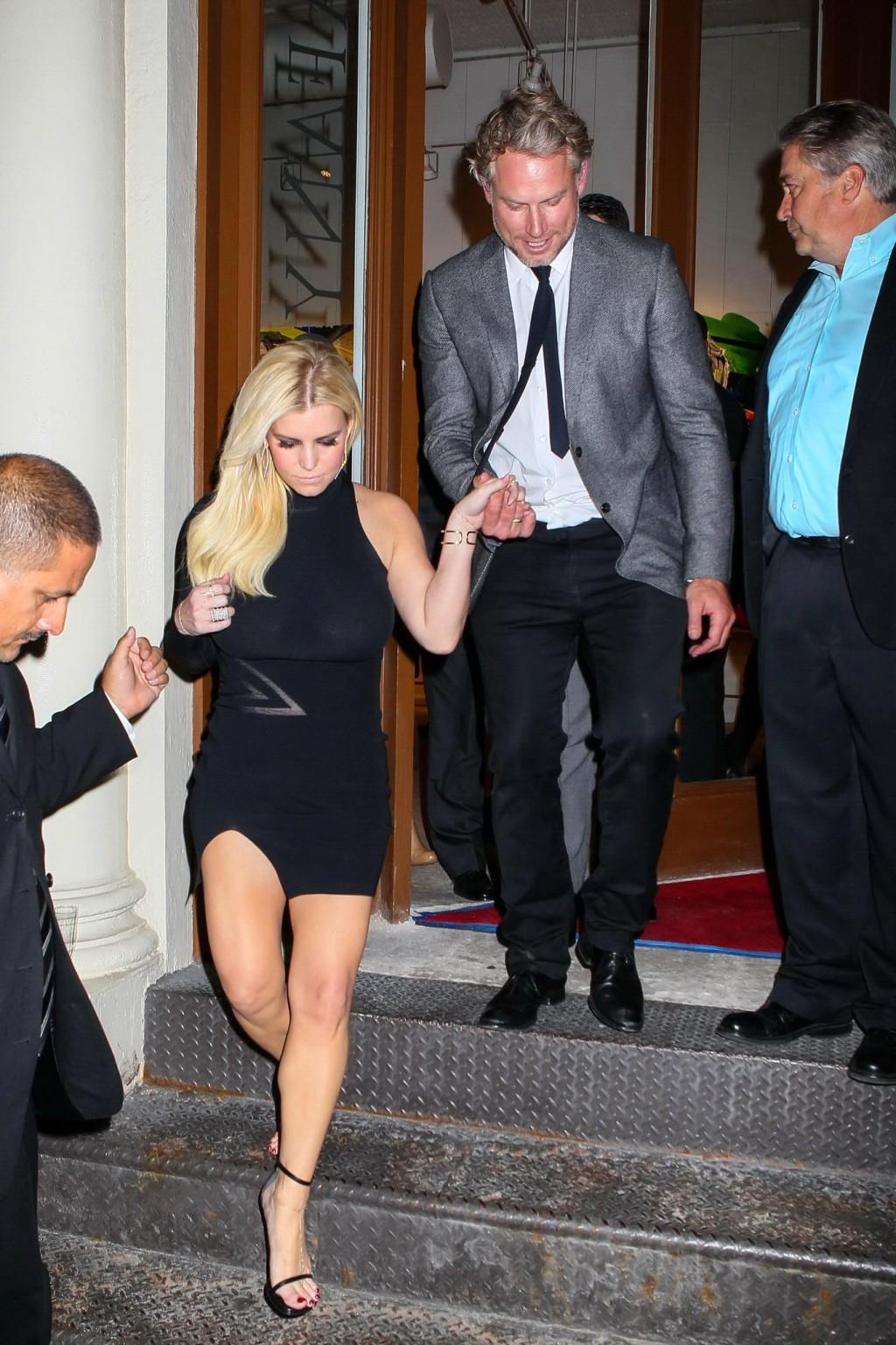 16P Busty Jessica Simpson in a see through mini dress