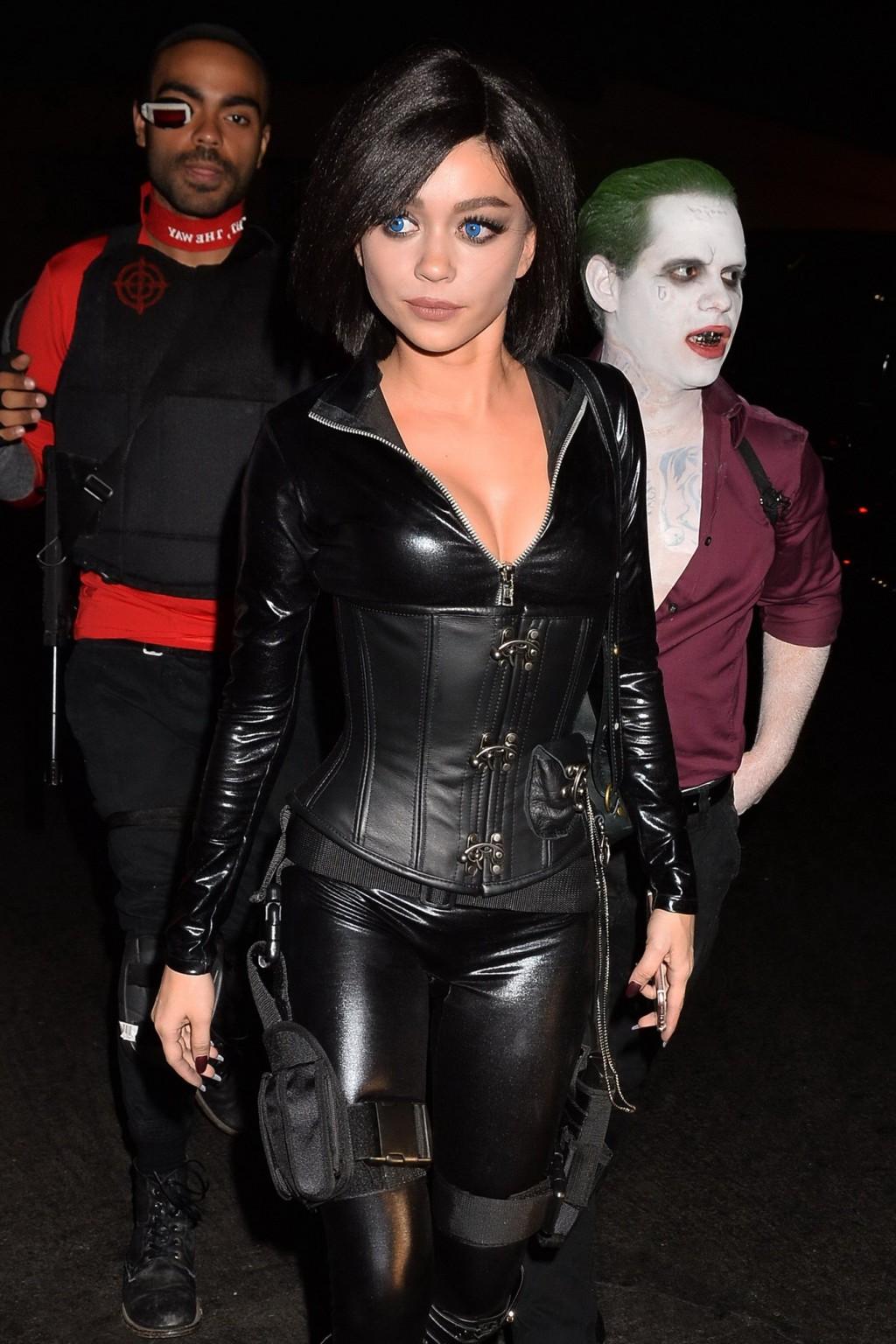 16P Sarah Hyland stunning in tight black leather for Halloween