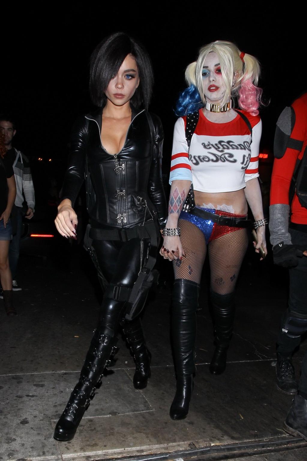 16P Sarah Hyland stunning in tight black leather for Halloween