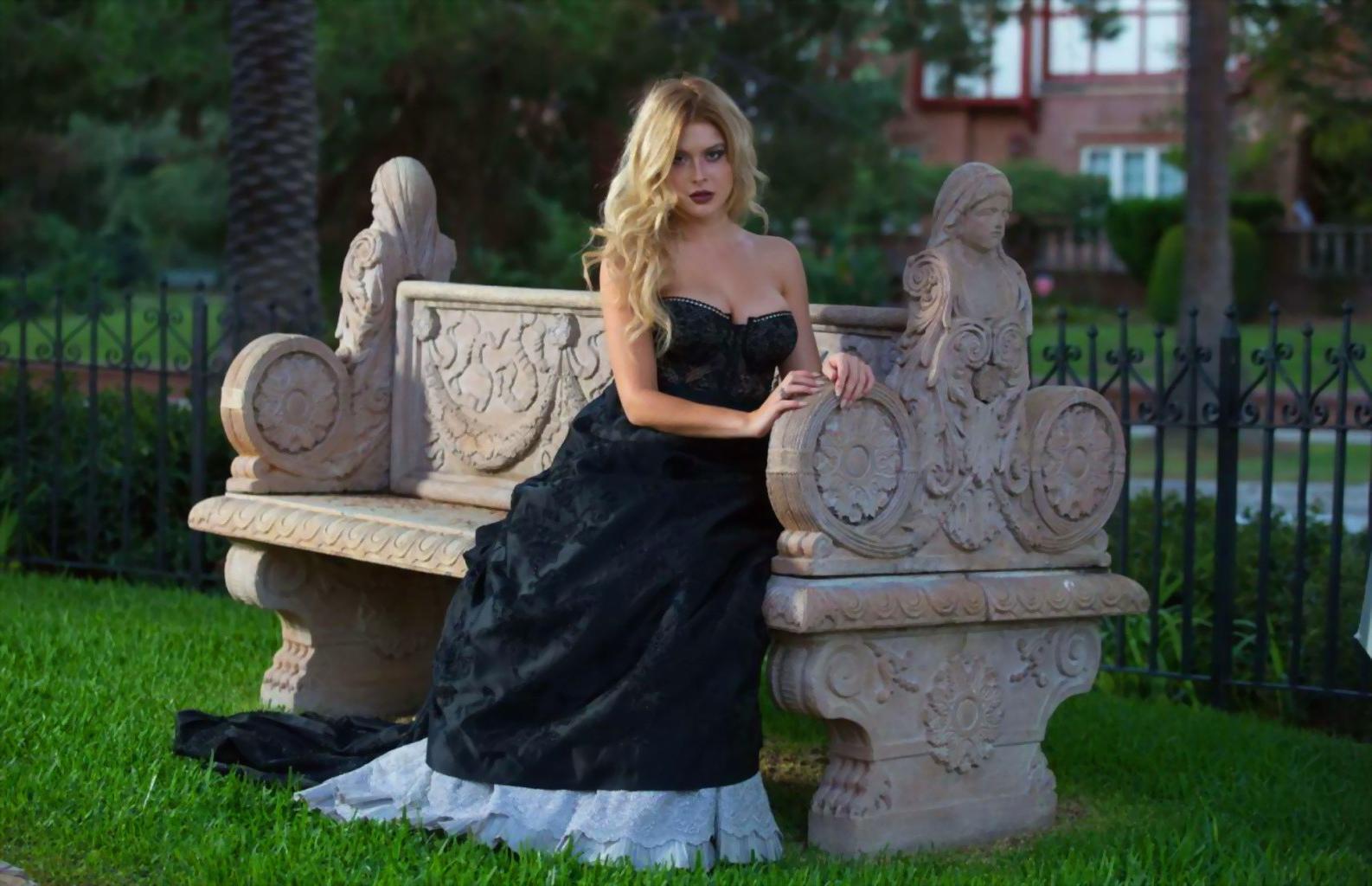 16P Renee Olstead busty in partially see through strapless dress