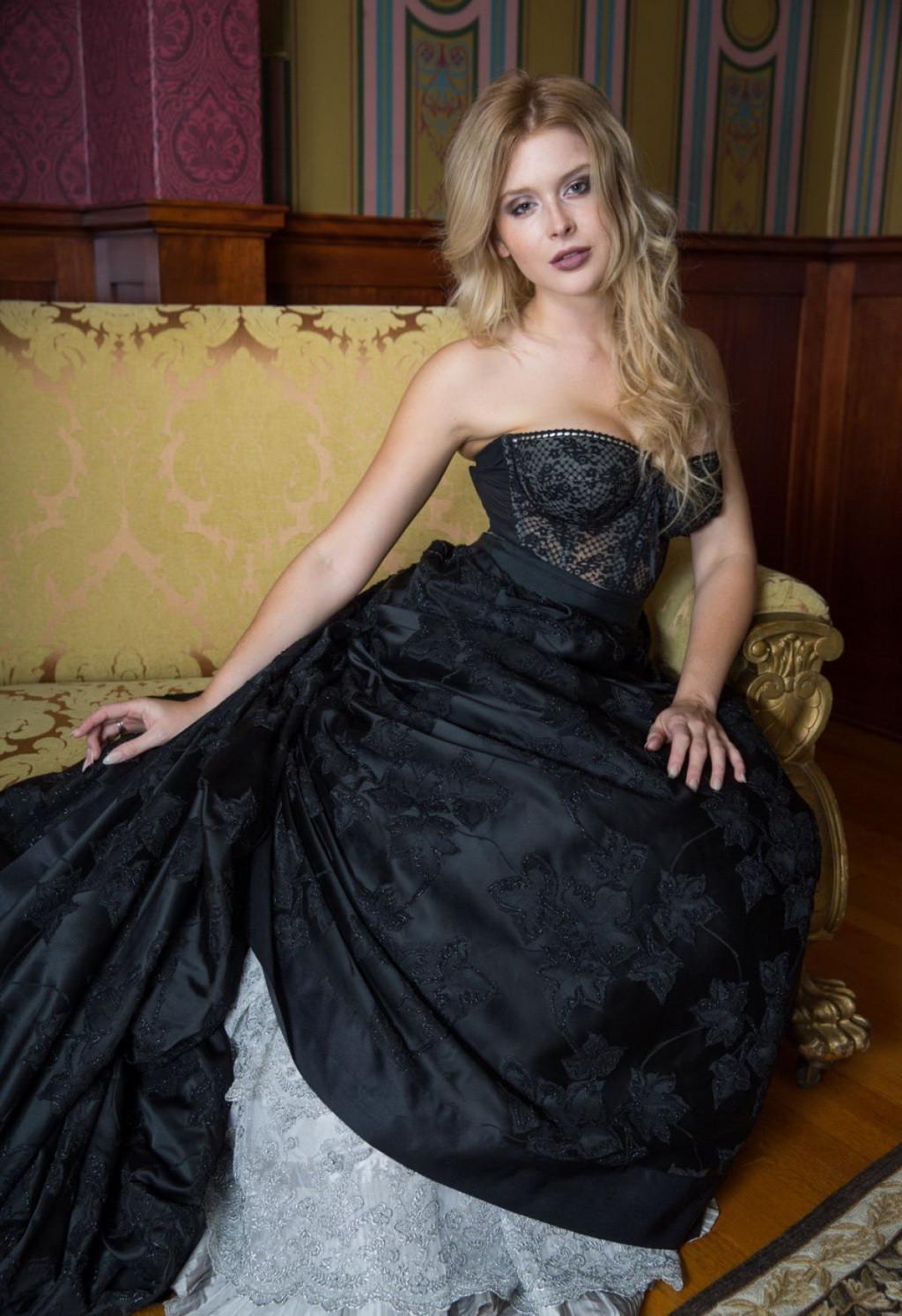 16P Renee Olstead busty in partially see through strapless dress