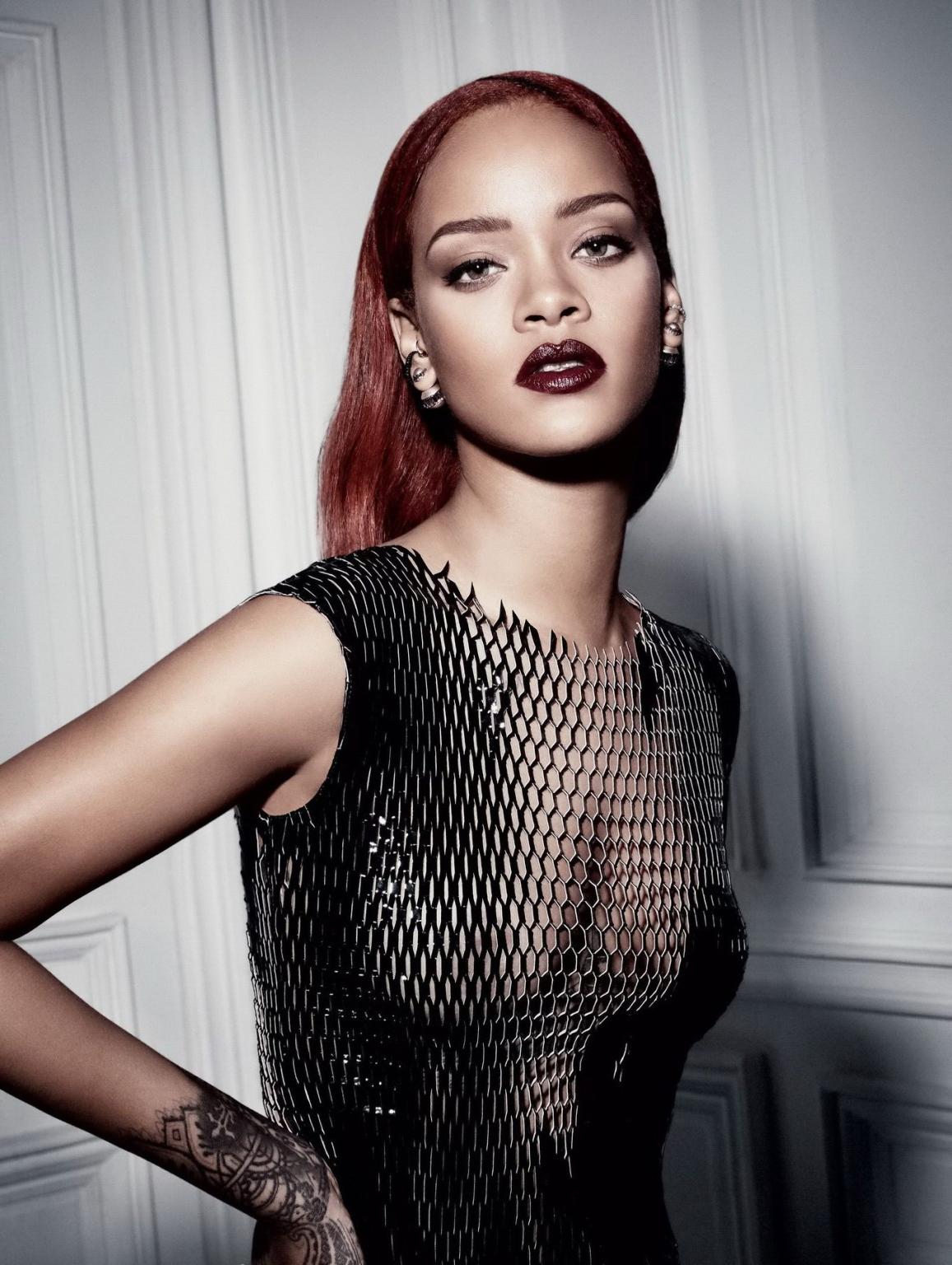 16P Rihanna see through showing off her big boobs for Dior