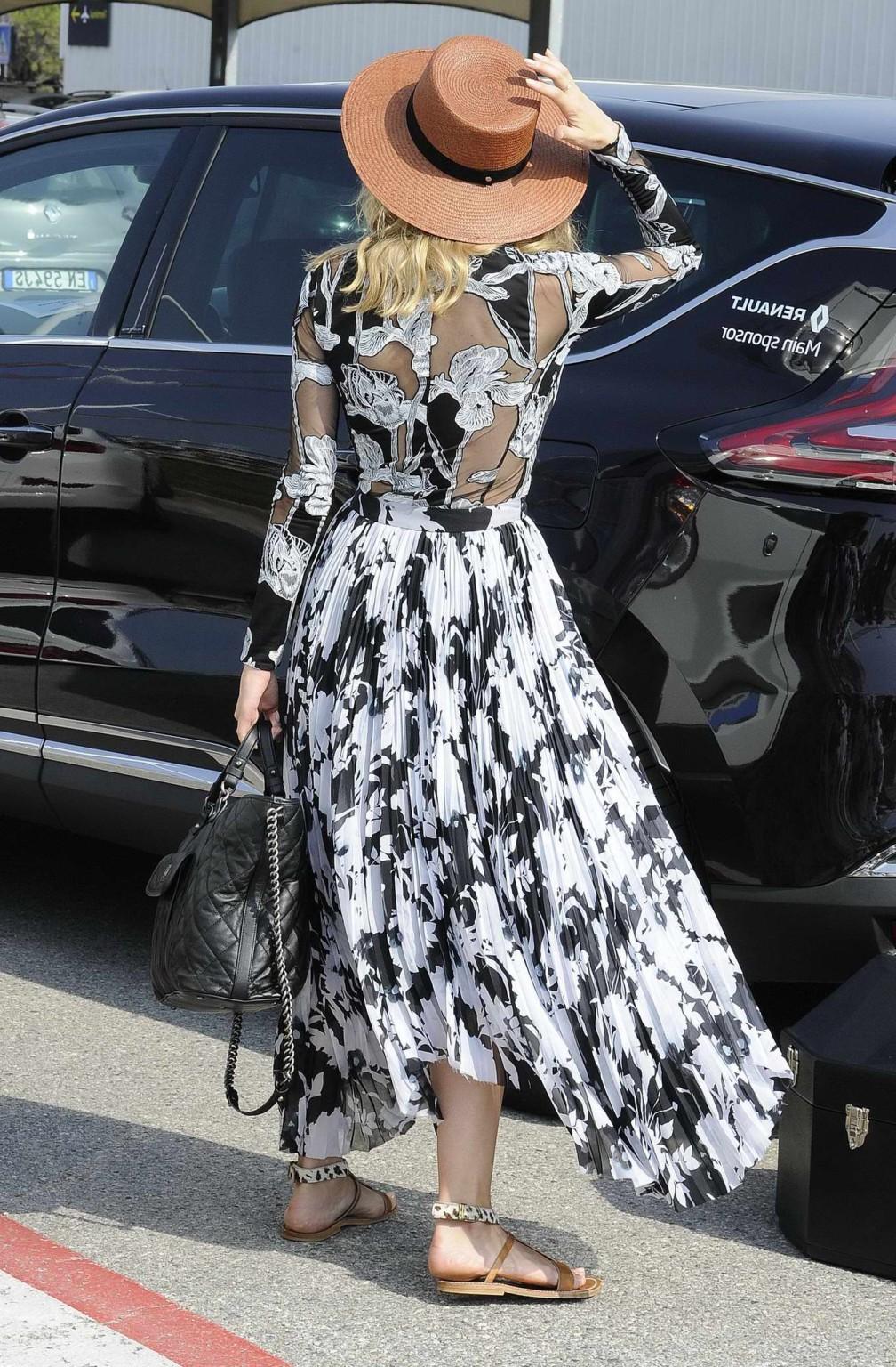 15P Diane Kruger shows off her big boobs in see through dress