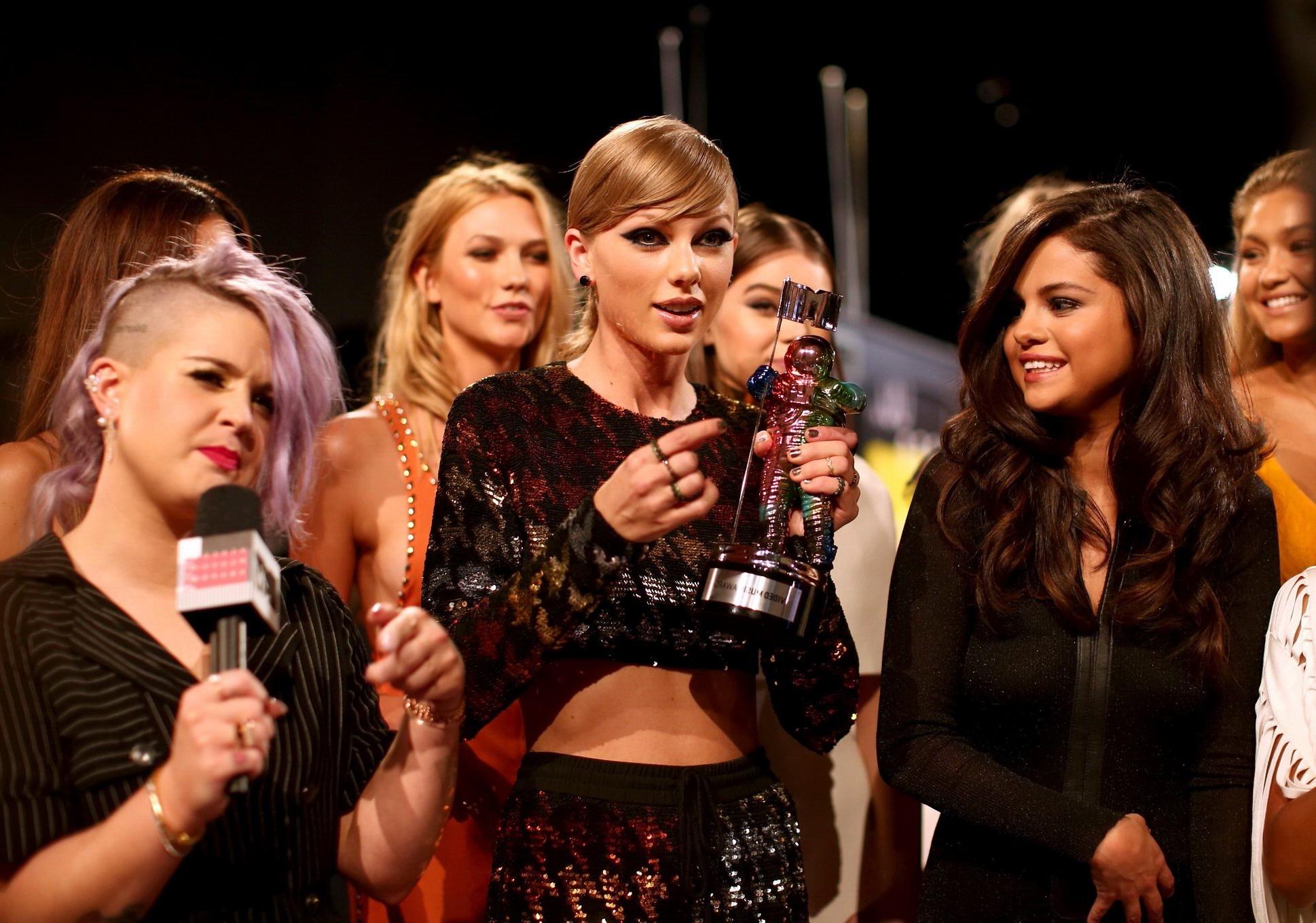 16P Selena Gomez see through to pasties at the MTV VMA