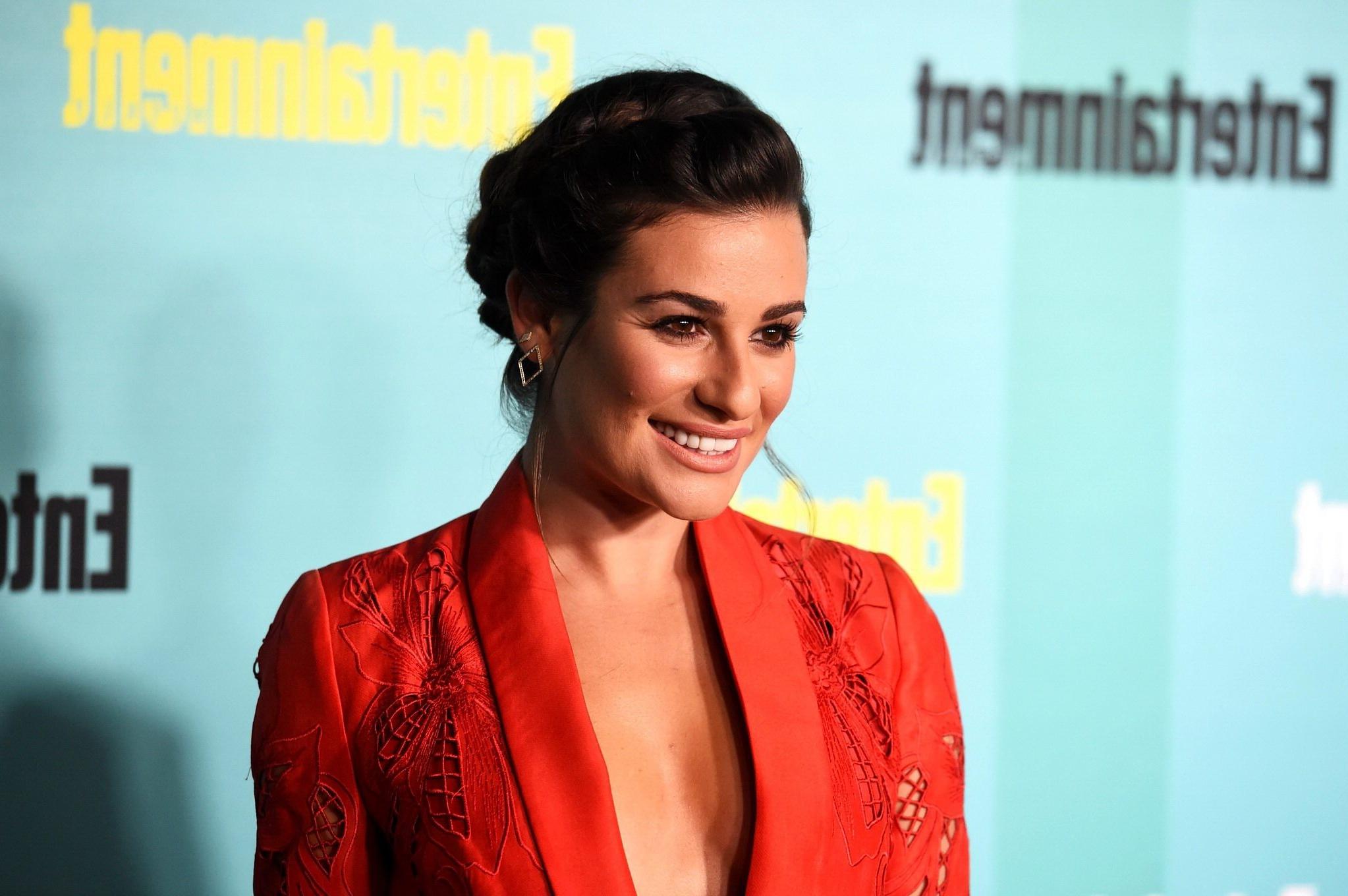 16P Lea Michele leggy  cleavy at Comic Con in San Diego