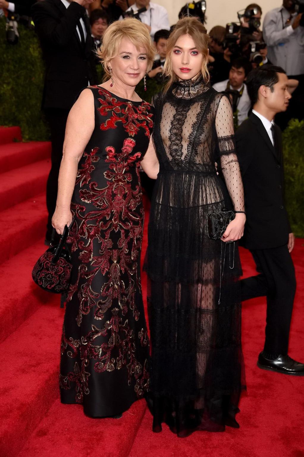 16P Imogen Poots see through to pasties and panties at China Through The Looking Gla