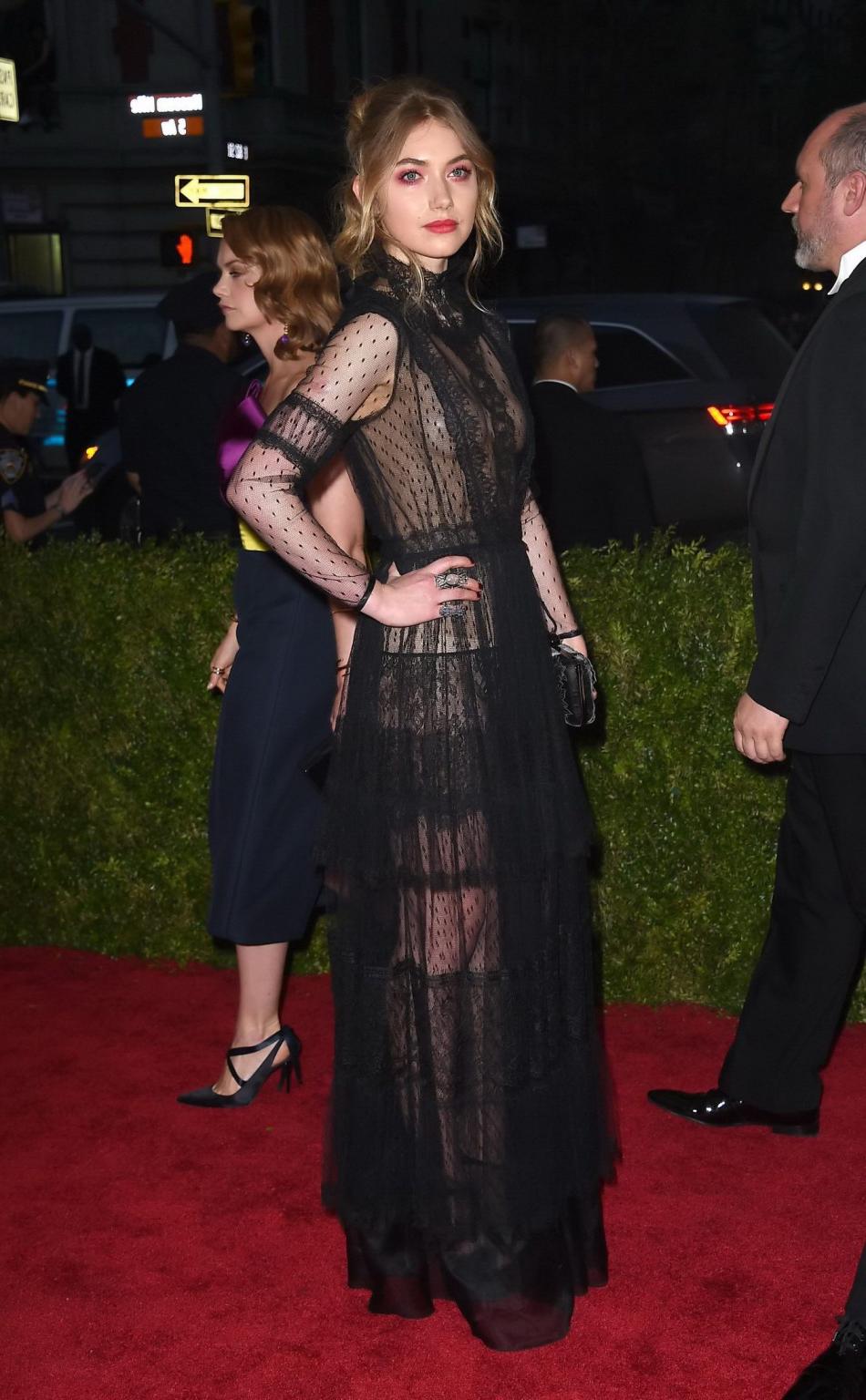 16P Imogen Poots see through to pasties and panties at China Through The Looking Gla