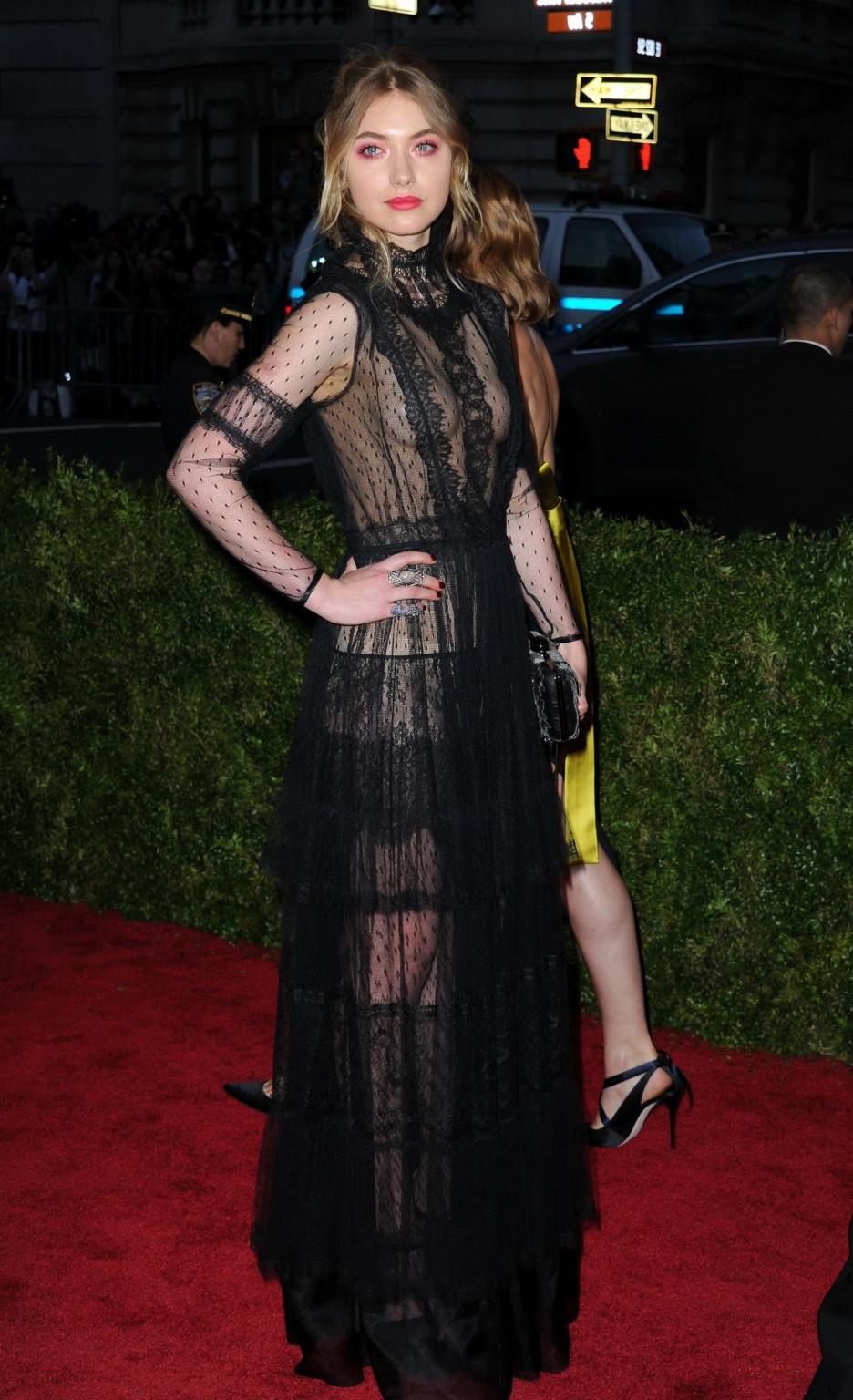 16P Imogen Poots see through to pasties and panties at China Through The Looking Gla