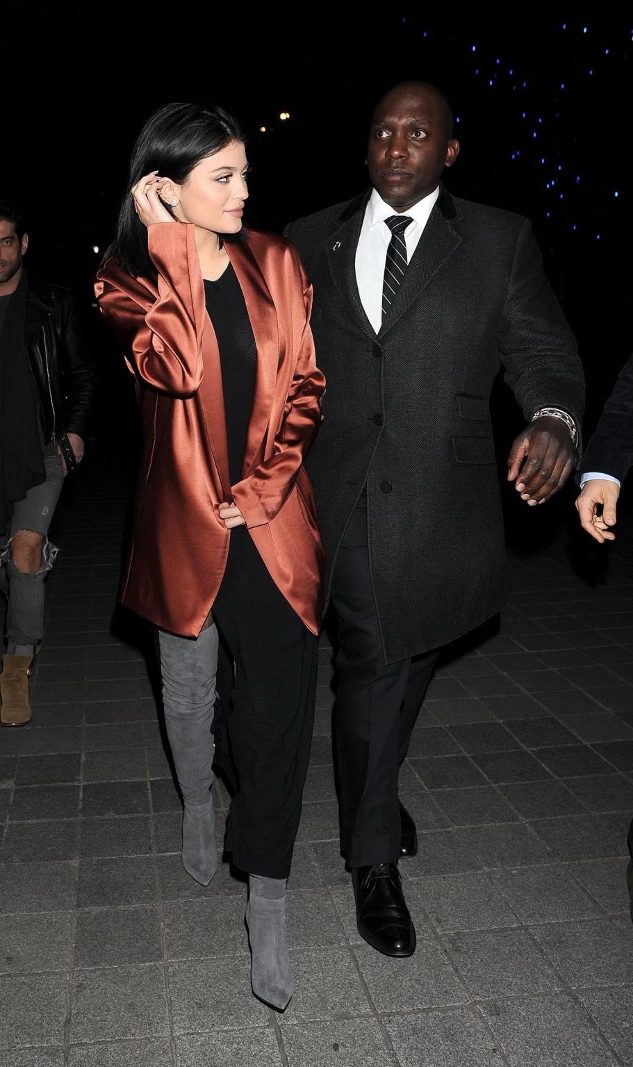 16P Kylie Jenner panty peek and see through to bra out in London