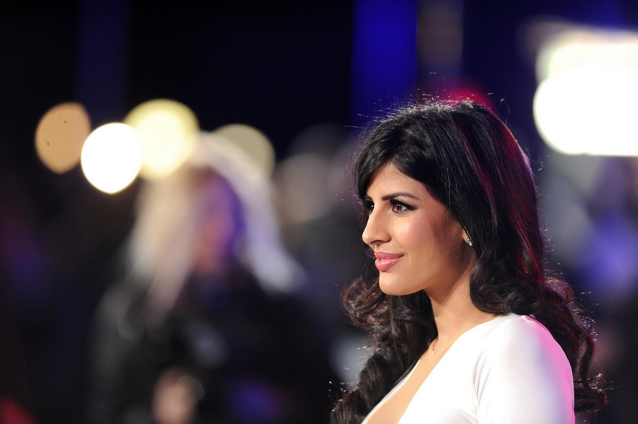 16P Jasmin Walia naked under white partially see-through dress at the Robocop'' prem