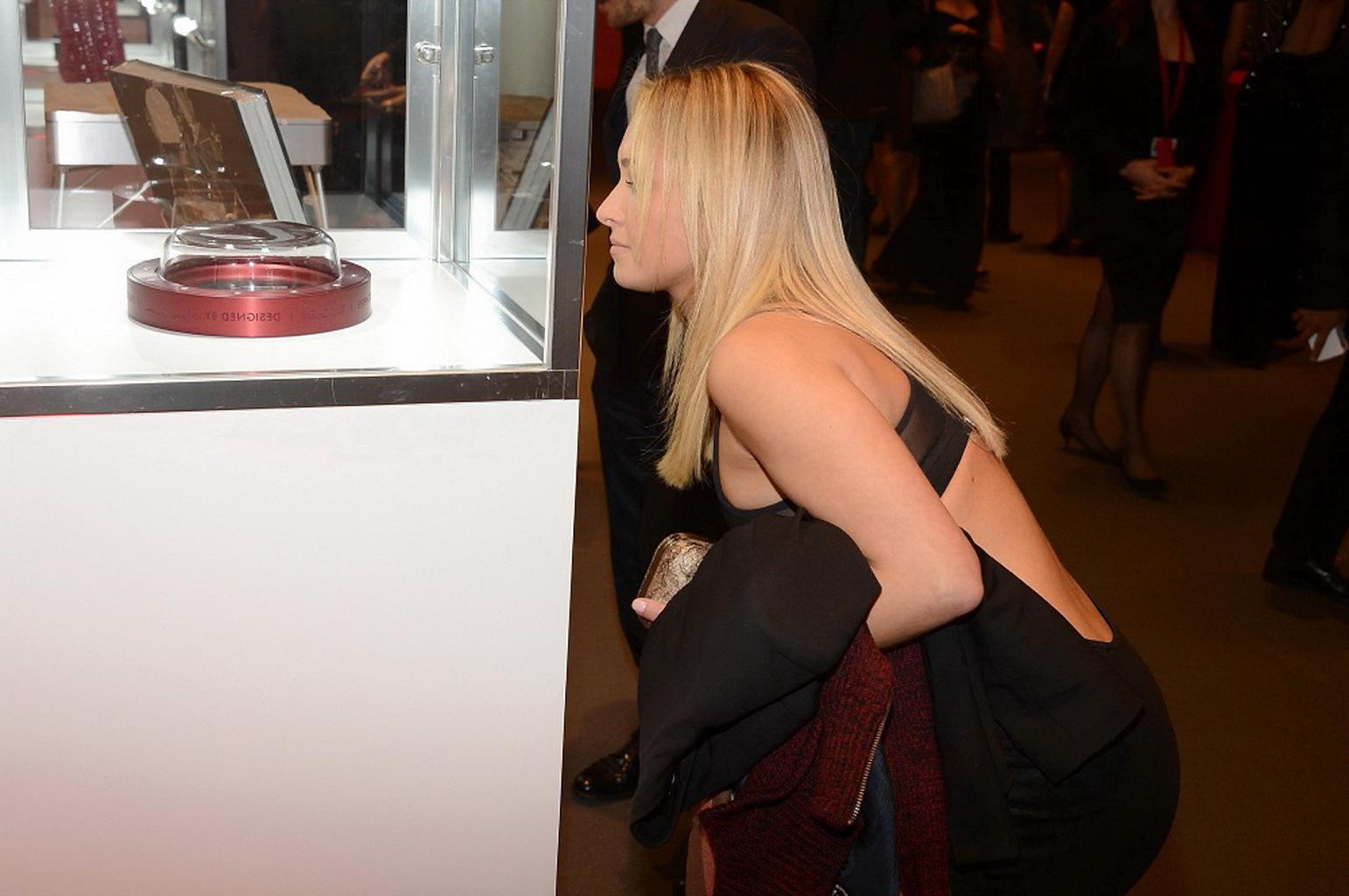 16P Hayden Panettiere braless wearing a partially see through dress for Jony And Mar