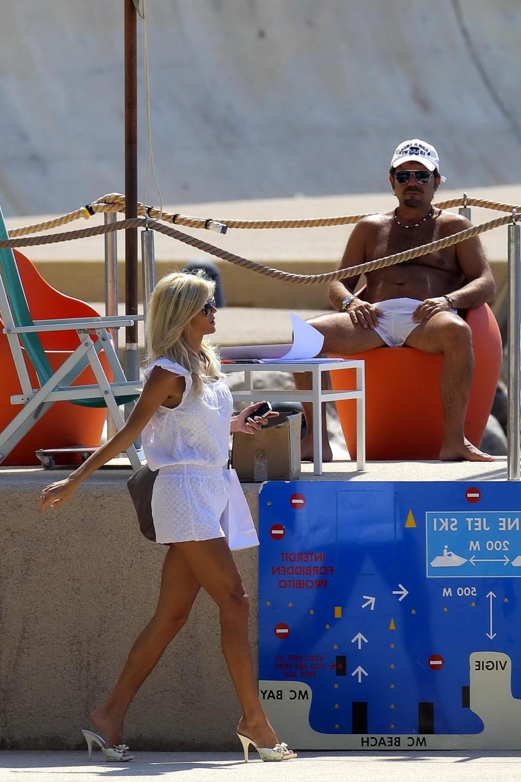 16P Victoria Silvstedt see through to bikini while heading to a yach in France