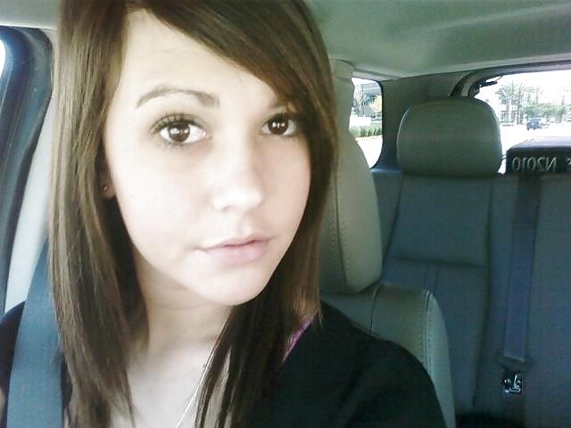 10P Young Sexy Amateur 18 Year Old Brunette Gallery