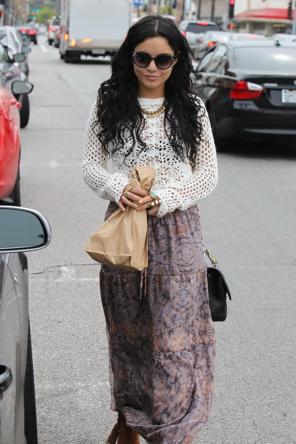 10P Vanessa Hudgens see through to bra out in Studio City