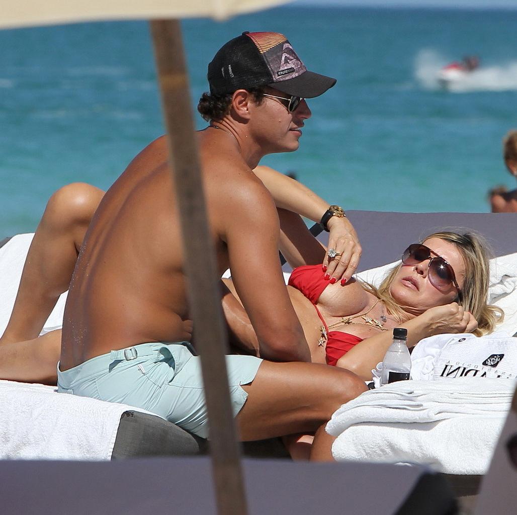 16P Rita Rusic nipple slip on a beach in Miami, Florida