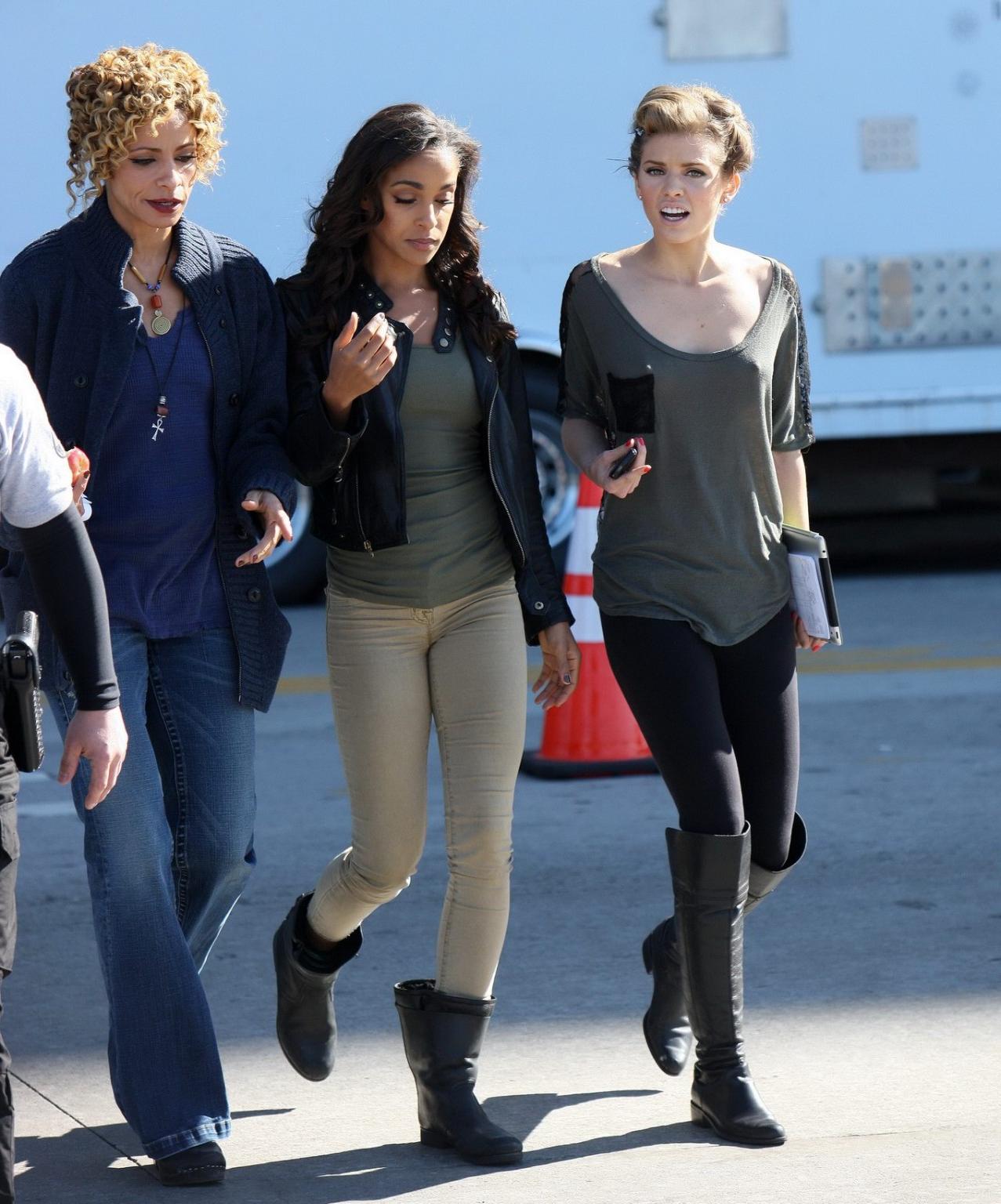 16P AnnaLynne McCord braless wearing see through top on the '90210' set in LA