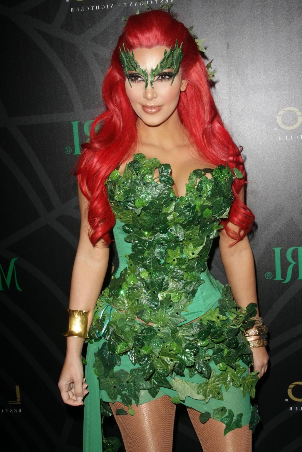 16P Kim Kardashian busty at Green Midory Halloween Party in Las Vegas