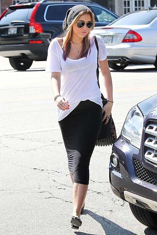 16P Miley Cyrus exposing sexy body and hard nipples in see thru blouse