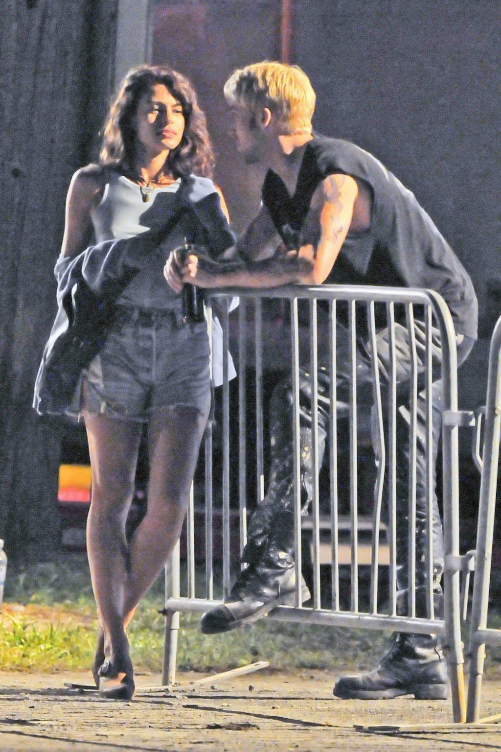 16P Eva Mendes braless showing pokies in blue tank top on 'The Place Beyond the Pine