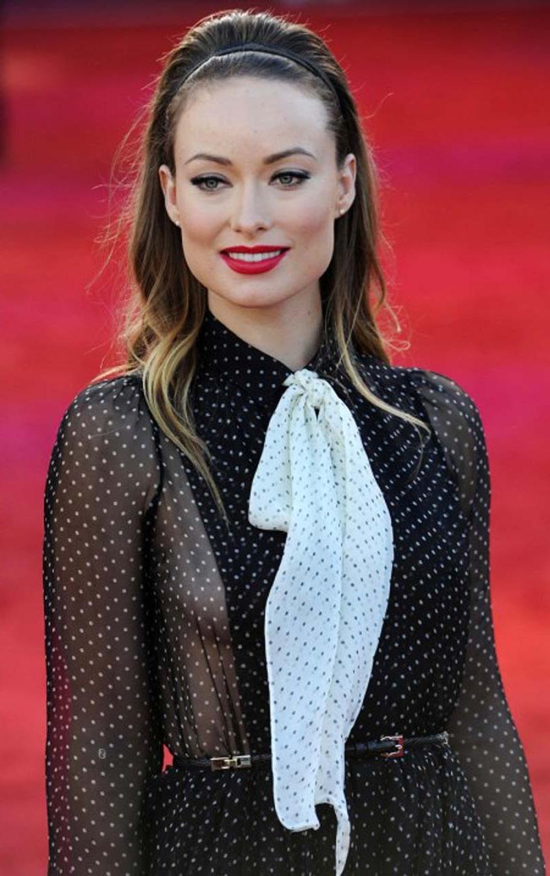 16P Olivia Wilde sexy and hot see thru and side boob paparazzi photos