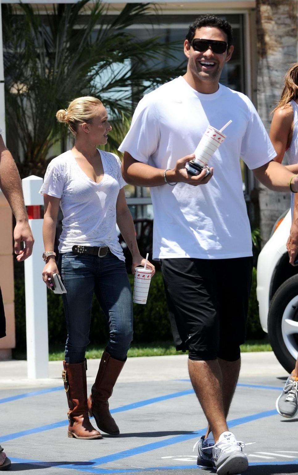 16P Hayden Panettiere see-through to bra at the Memorial Day in California