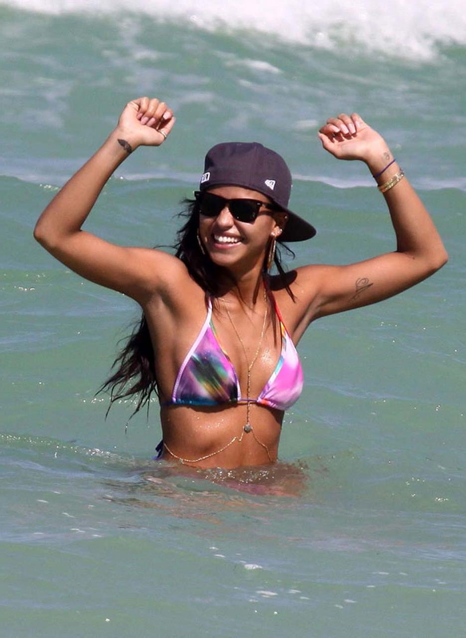 16P Cassie Ventura exposing huge boobs on her new leaked photos