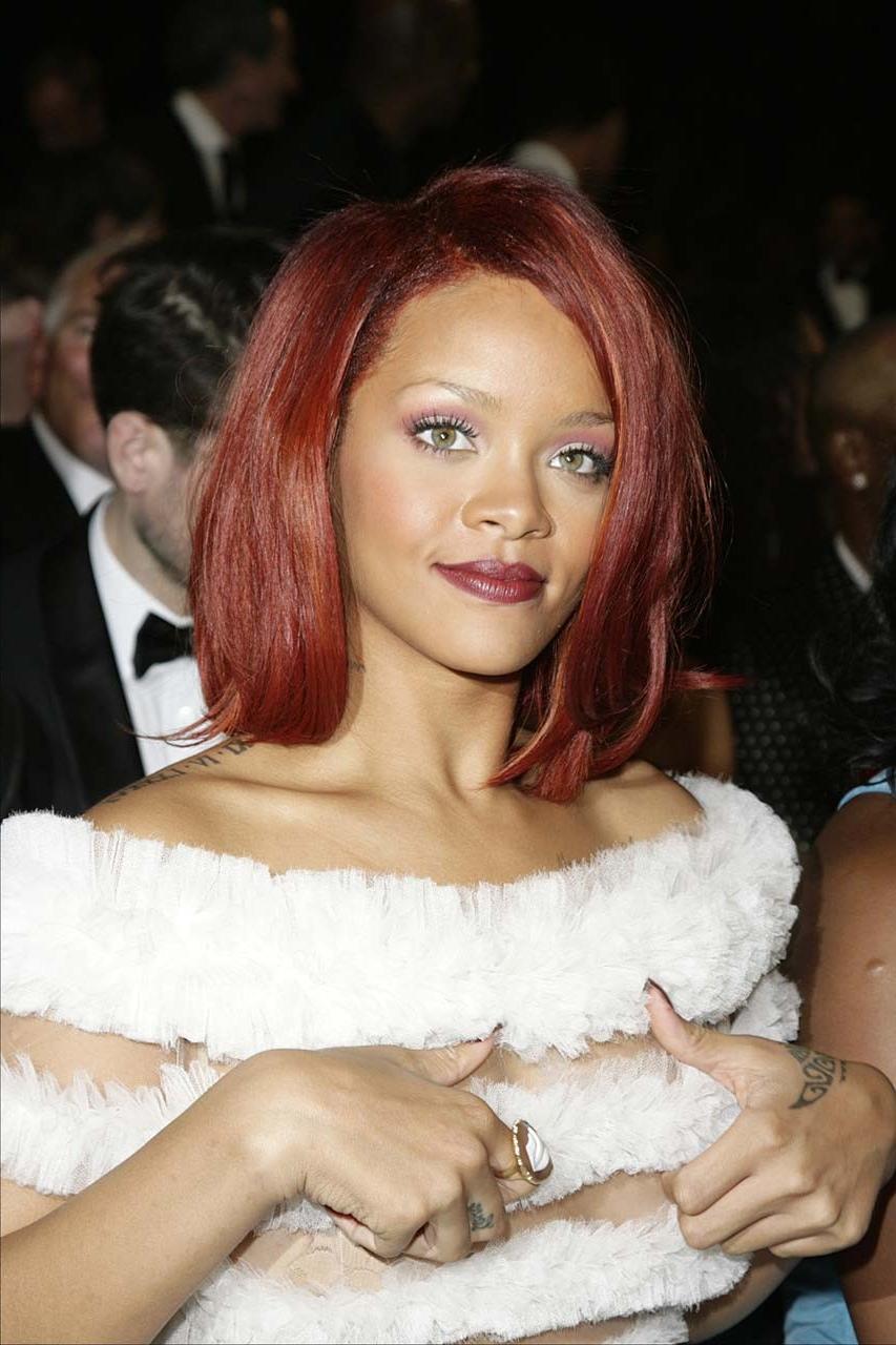 16P Rihanna exposing her sexy body and hot ass in see thru dress