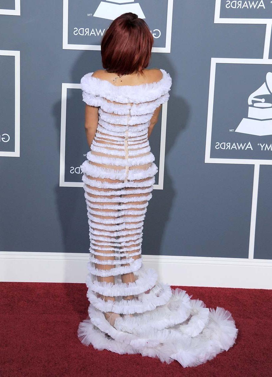 16P Rihanna exposing her sexy body and hot ass in see thru dress