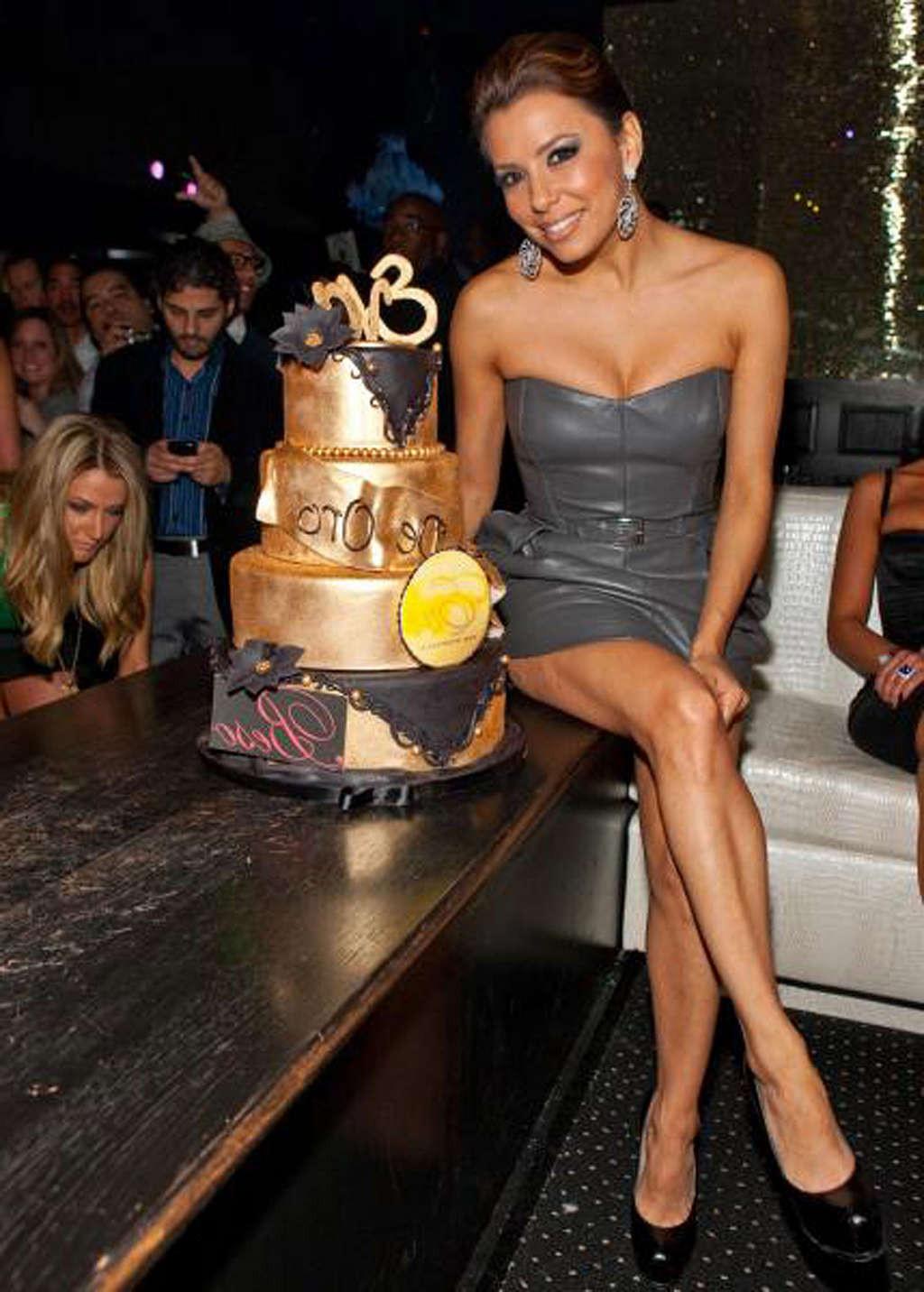 16P Eva Longoria downblouse and posing in bikini paparazzi shoots