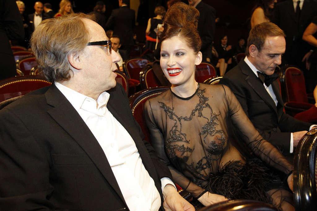 16P Laetitia Casta very sexy and hot see thru paparazzi photos