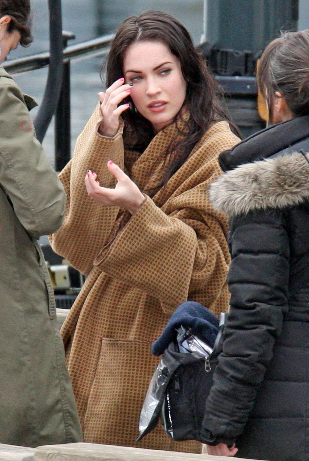 16P Megan Fox enjoying on lake in topless and showing sexy and hot body