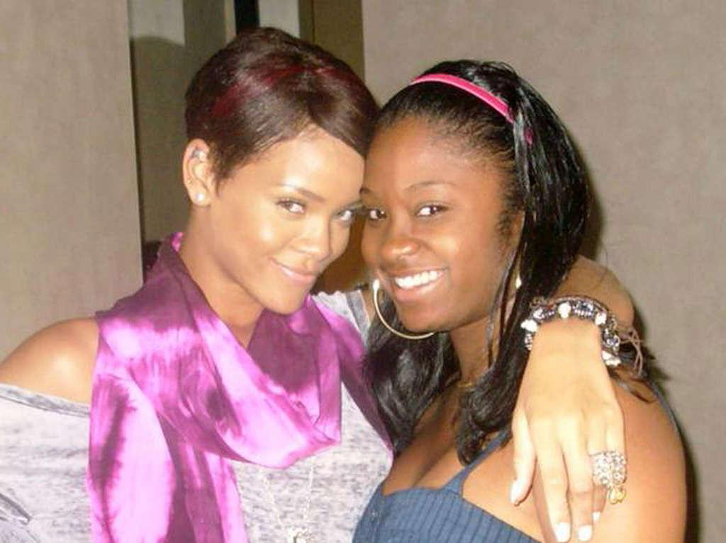 12P Rihanna looking sexy in personal pictures and exposing tits in see thru