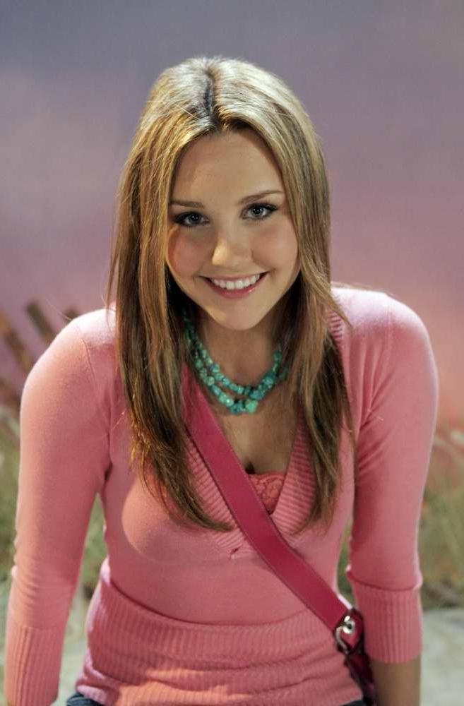 15P cute and comedic actress Amanda Bynes nudes and see thrus