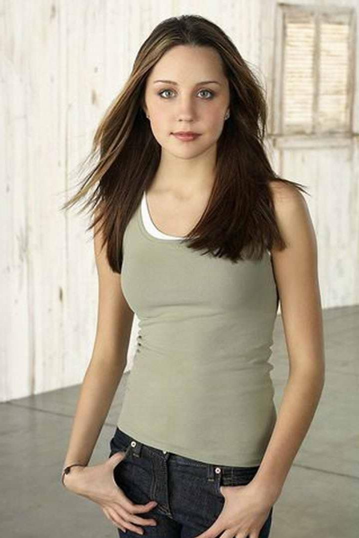 15P cute and comedic actress Amanda Bynes nudes and see thrus