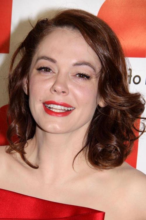 15P Rose McGowan naughty see through tiny tits