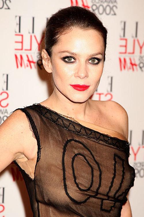 10P Anna Friel looking very sexy in stockings and see thru dress paparazzi pictures