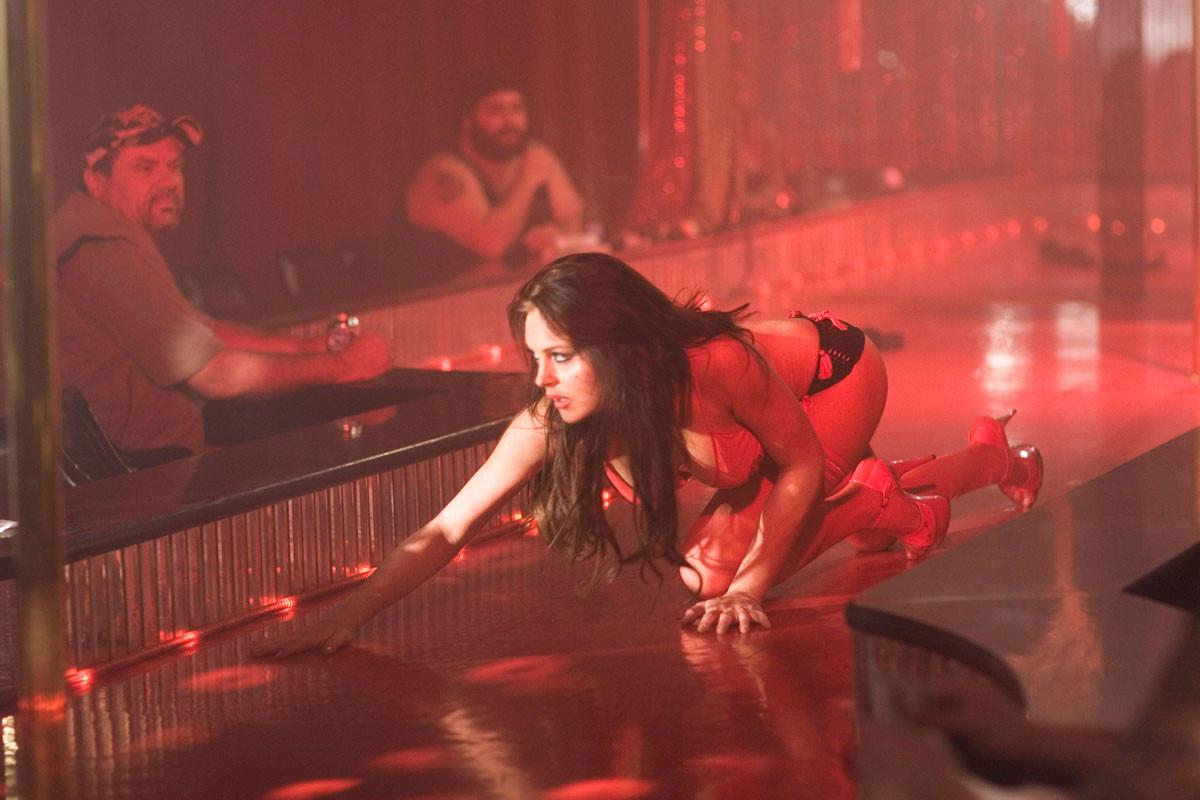 15P Lindsay Lohan sexy lingerie in sensual striptease