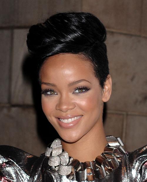 16P Rihanna showing her nice tits in see thru dress on street and posing sexy in bik