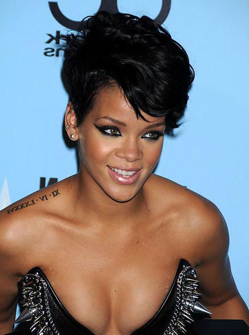 16P Rihanna showing her nice tits in see thru dress on street and posing sexy in bik