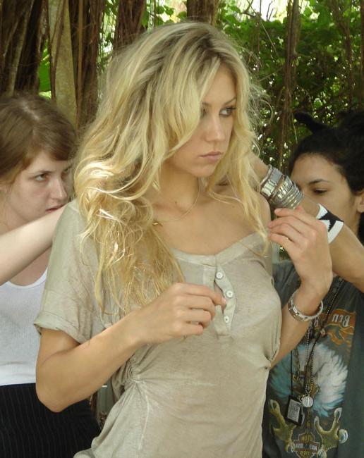 15P Anna Kournikova tattoo on her back and her ass