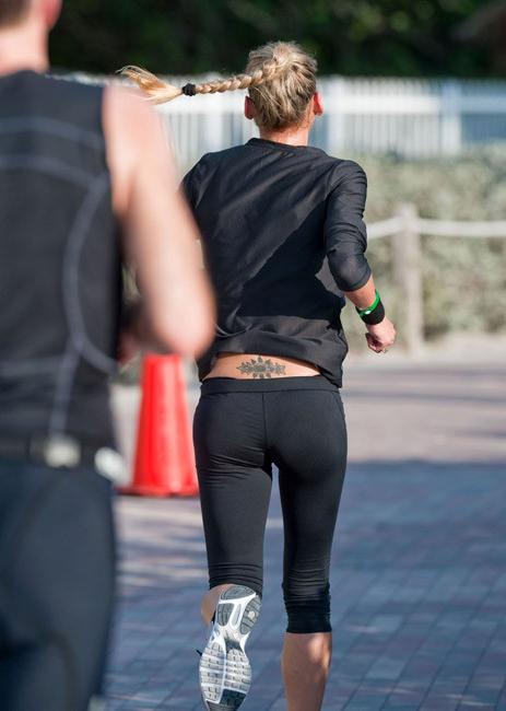 15P Anna Kournikova tattoo on her back and her ass